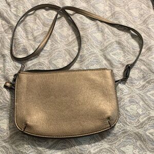 Stylish Gold Crossbody Bag